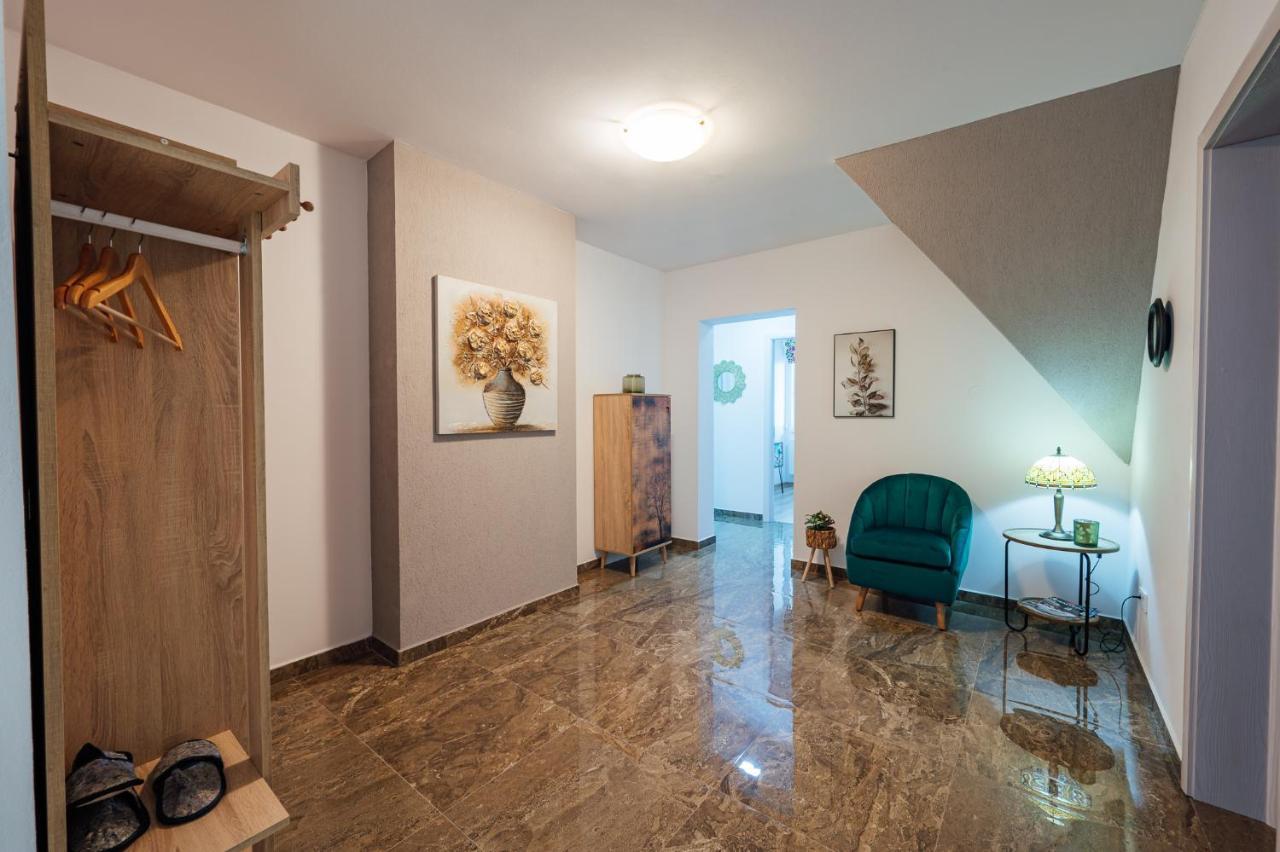 Apartamento Skarabeus Odorheiu Secuiesc Exterior foto